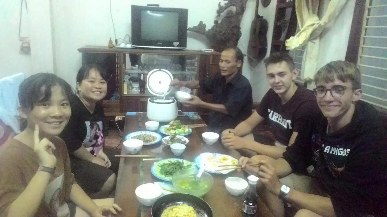 Happy Homestay บวนมาถวต ภายนอก รูปภาพ